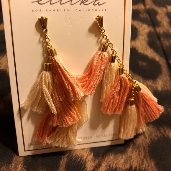 Daydreamer Tassel Earrings - Picture 3 of 4
